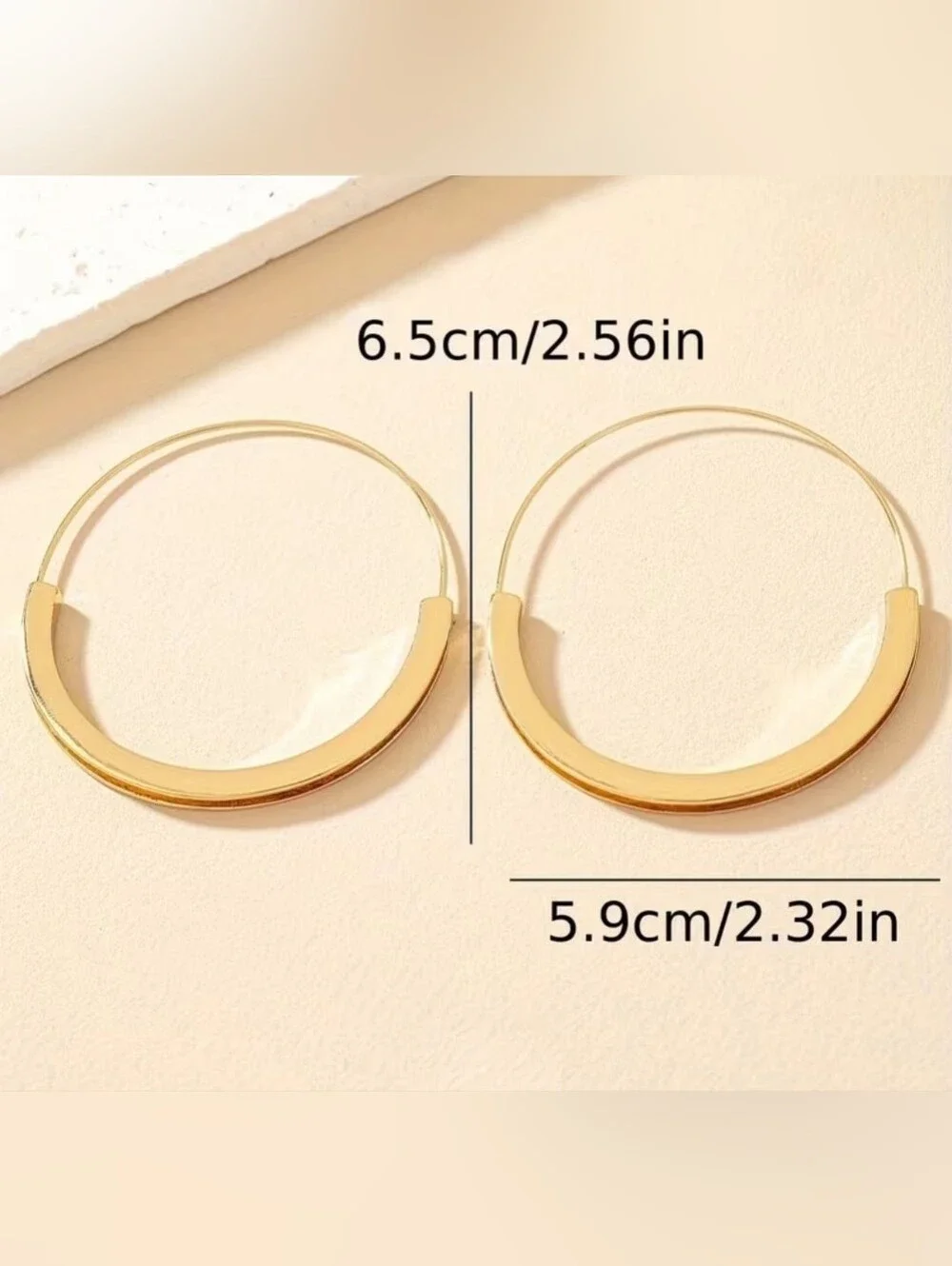 NWT* Silver Hoop Earrings *NEW